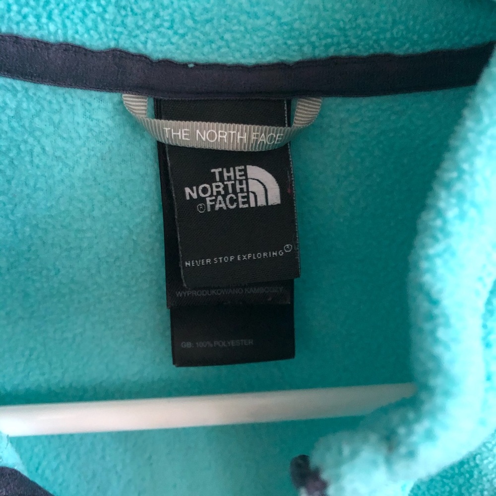 North Face Pull Over - image 4